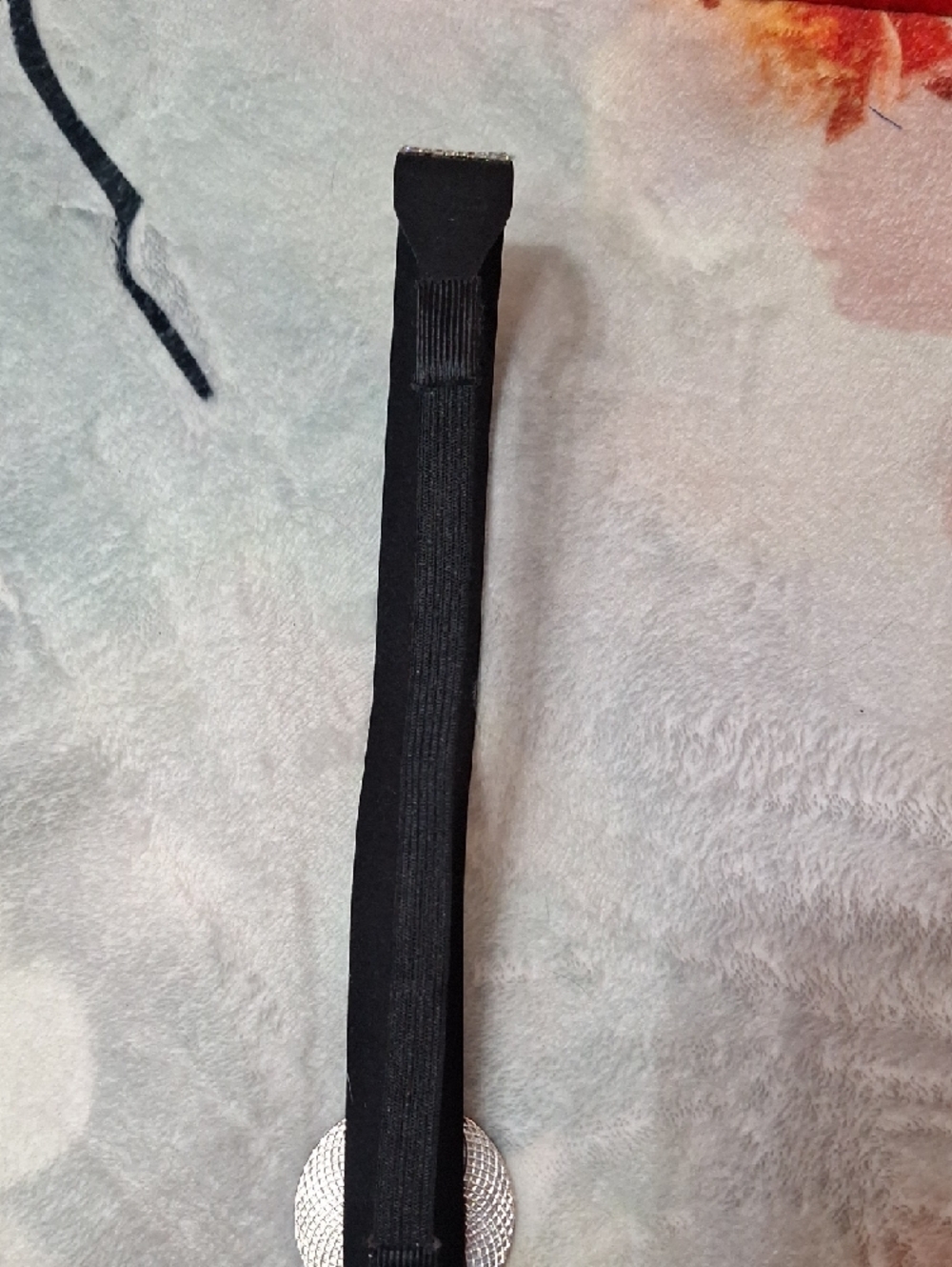 Upcycled Rhinstone Headband. - Picture 4 of 4